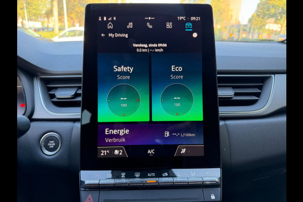 Renault Captur TCe 90 Techno CarPlay / Camera / Parkeersensoren