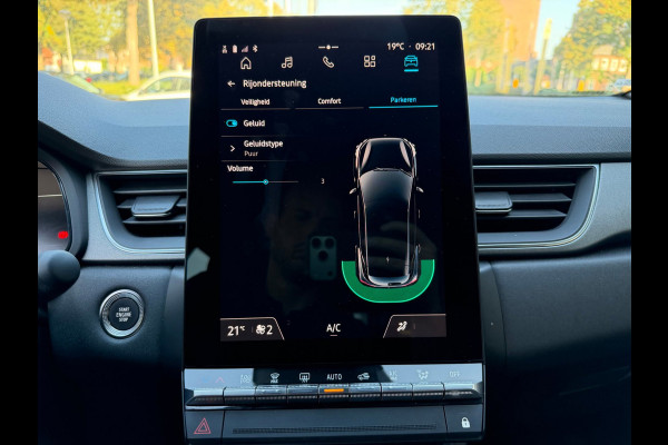 Renault Captur TCe 90 Techno CarPlay / Camera / Parkeersensoren