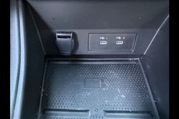 Renault Captur TCe 90 Techno CarPlay / Camera / Parkeersensoren