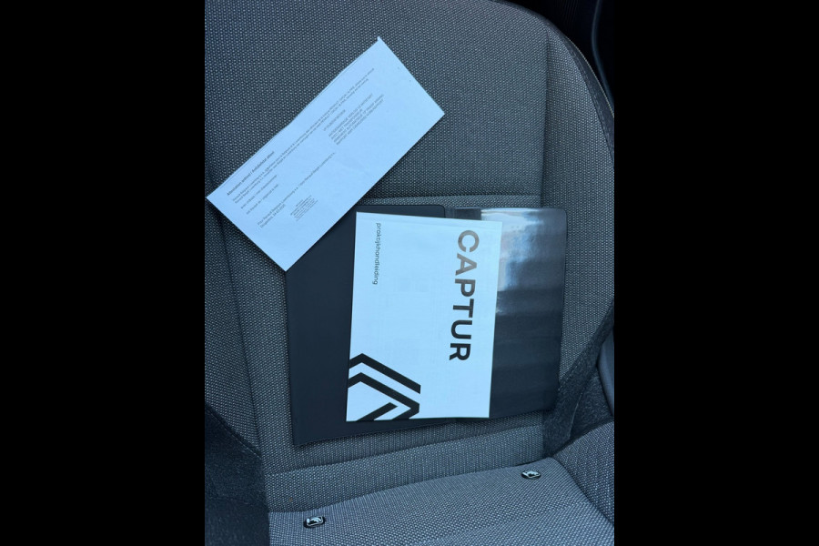 Renault Captur TCe 90 Techno CarPlay / Camera / Parkeersensoren