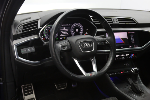 Audi Q3 Sportback 45 TFSI e 245 PK S-Line Edition PHEV, Panoramadak, Keyless, Adap. Cruise Control, Carplay, Memory