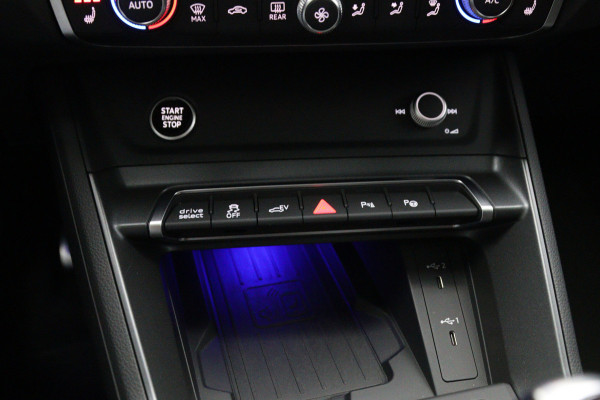Audi Q3 Sportback 45 TFSI e 245 PK S-Line Edition PHEV, Panoramadak, Keyless, Adap. Cruise Control, Carplay, Memory