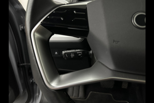 Audi Q4 e-tron 40 S-Line 77 kWh | Panorama | #RS-Leder | Warmtepomp | Sportstoelen | ACC | Lane Ass. | 5x Q4 op voorraad! | MMi+ | Virtual-Cockpit | 3-Zone Climate Control | Getint Glas | Zwarte Hemel | Elktr. A klep | Kieselgrijs | Btw Auto.