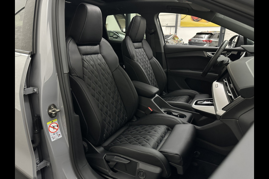 Audi Q4 e-tron 40 S-Line 77 kWh | Panorama | #RS-Leder | Warmtepomp | Sportstoelen | ACC | Lane Ass. | 5x Q4 op voorraad! | MMi+ | Virtual-Cockpit | 3-Zone Climate Control | Getint Glas | Zwarte Hemel | Elktr. A klep | Kieselgrijs | Btw Auto.