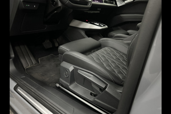 Audi Q4 e-tron 40 S-Line 77 kWh | Panorama | #RS-Leder | Warmtepomp | Sportstoelen | ACC | Lane Ass. | 5x Q4 op voorraad! | MMi+ | Virtual-Cockpit | 3-Zone Climate Control | Getint Glas | Zwarte Hemel | Elktr. A klep | Kieselgrijs | Btw Auto.