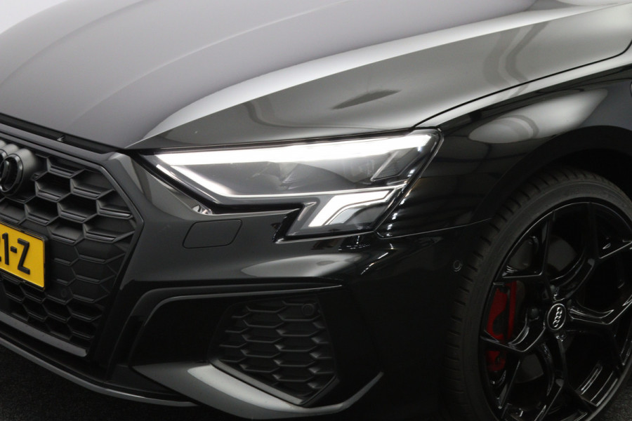 Audi A3 Sportback 45 TFSI e 245 PK S-Line edition Competition PHEV, Adap. Cruise Control, Stoelverwarming