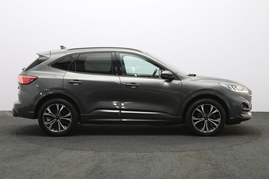 Ford Kuga 2.5 PHEV 225 PK ST-Line, Winterpakket, Adap. Cruise Control, 360 Camera, 19" LM, 4 x Stoelverwarming