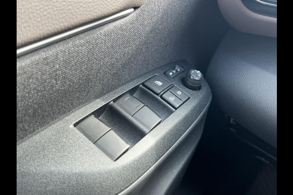 Toyota Yaris Cross 1.5 Hybrid Executive | Trekhaak, Eerste eigenaar, JBL, Head up display, Dodehoekherkenning, Parkeersensoren, Stoelverwarming