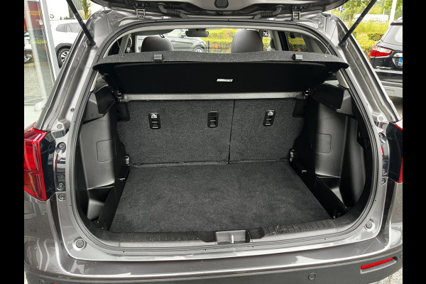 Suzuki Vitara 1.4 Boosterjet Smart Hybrid Style | €2.000,- voordeel | Meerdere kleuren leverbaar | Pano | Adapt. Cruise | Camera | Dodehoek | Rijstrook | Stoelverwarming | Inklapbare spiegels | etc. etc.
