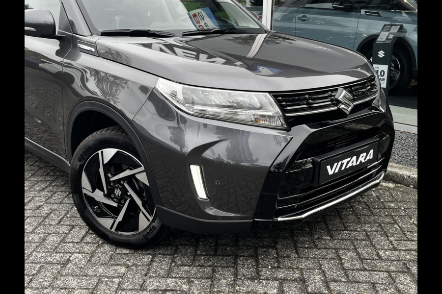 Suzuki Vitara 1.4 Boosterjet Smart Hybrid Style | €2.000,- voordeel | Meerdere kleuren leverbaar | Pano | Adapt. Cruise | Camera | Dodehoek | Rijstrook | Stoelverwarming | Inklapbare spiegels | etc. etc.