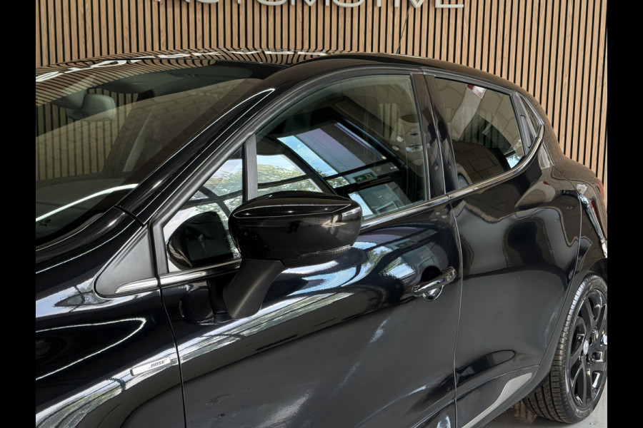 Renault Clio 0.9 TCe Bose | Navi | Camera | 17" | Stoelverwarming | PDC | Led |