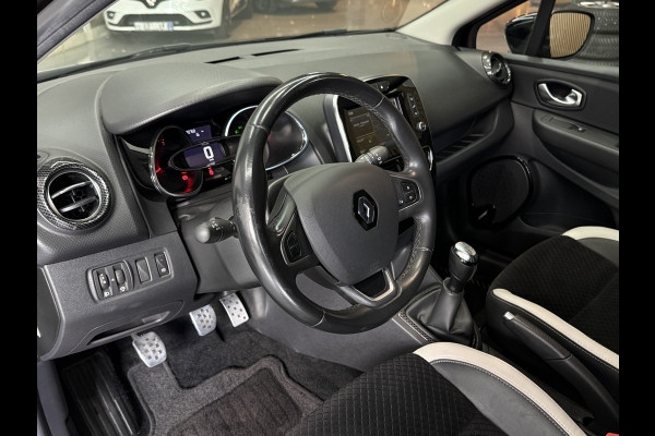 Renault Clio 0.9 TCe Bose | Navi | Camera | 17" | Stoelverwarming | PDC | Led |