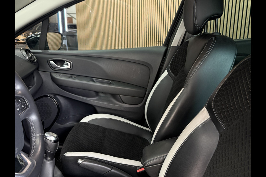 Renault Clio 0.9 TCe Bose | Navi | Camera | 17" | Stoelverwarming | PDC | Led |