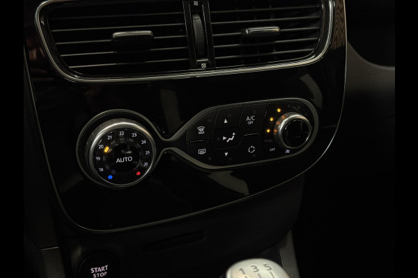 Renault Clio 0.9 TCe Bose | Navi | Camera | 17" | Stoelverwarming | PDC | Led |