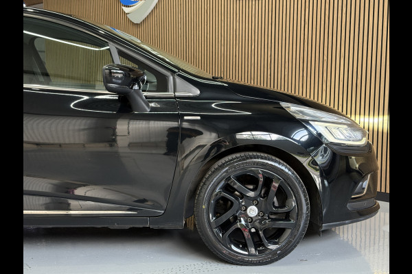 Renault Clio 0.9 TCe Bose | Navi | Camera | 17" | Stoelverwarming | PDC | Led |