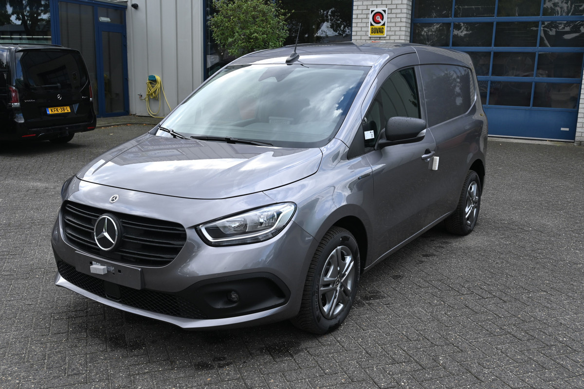Mercedes-Benz eCitan 112 Pro L1 51 kWh Snellader AC 22kW/DC 75kW, All Season banden, Etc.