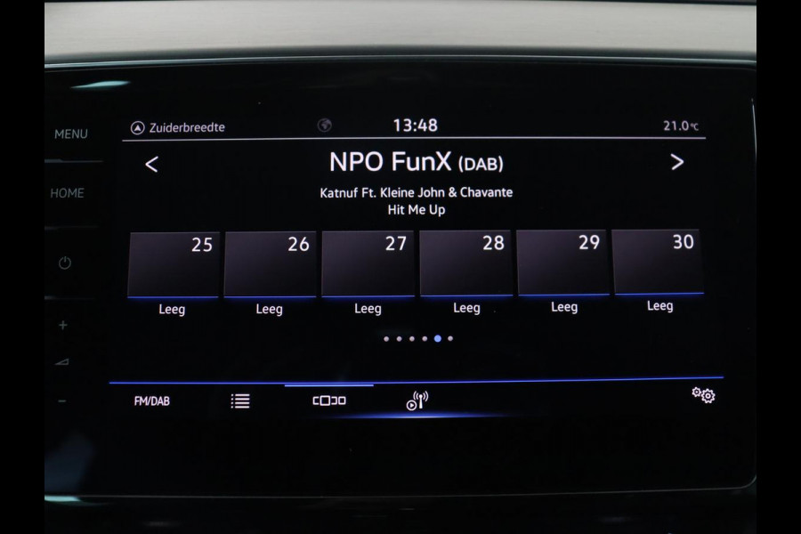 Volkswagen Passat Variant 1.5 TSI Elegance Business R | R-line | Leder/alcantara | Adaptive cruise | Stoelverwarming | Climate control | Keyless | Camera  | Park assist | Carplay | Full LED