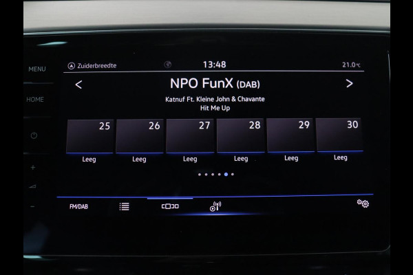 Volkswagen Passat Variant 1.5 TSI Elegance Business R | R-line | Leder/alcantara | Adaptive cruise | Stoelverwarming | Climate control | Keyless | Camera  | Park assist | Carplay | Full LED