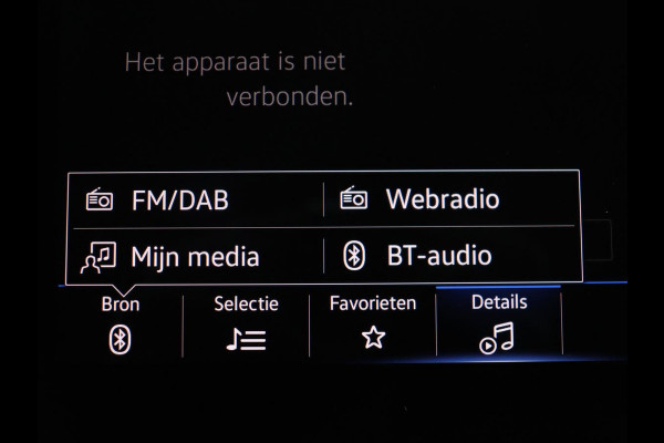 Volkswagen Passat Variant 1.5 TSI Elegance Business R | R-line | Leder/alcantara | Adaptive cruise | Stoelverwarming | Climate control | Keyless | Camera  | Park assist | Carplay | Full LED