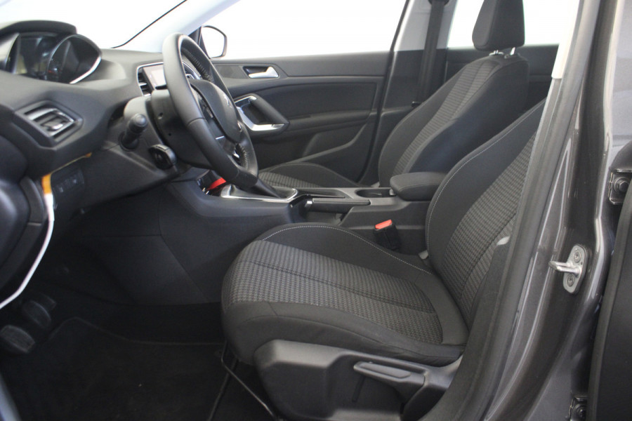 Peugeot 308 1.2 PureTech Blue Lease Premium