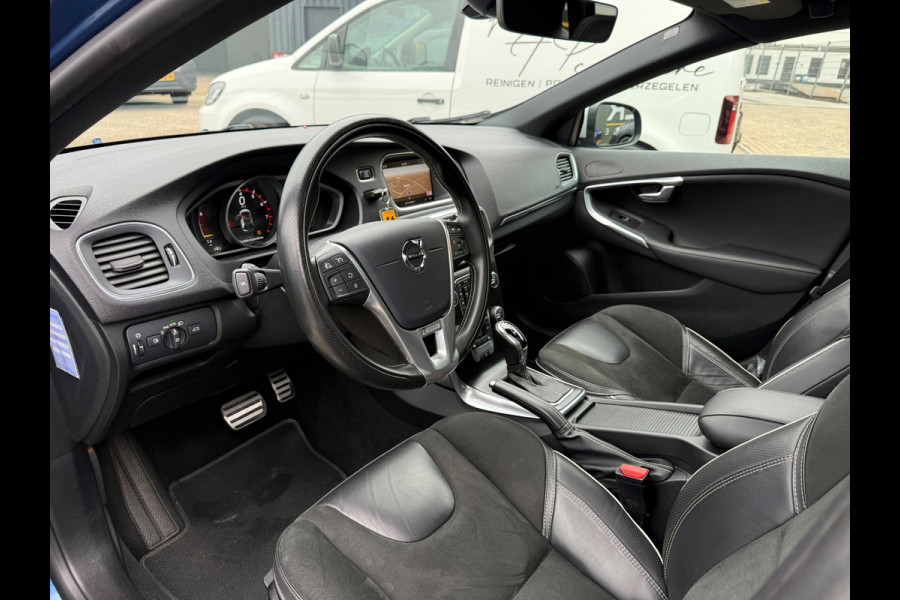 Volvo V40 1.5 T3 Kinetic|NAP|Panoramadak|Achteruitrijd cam