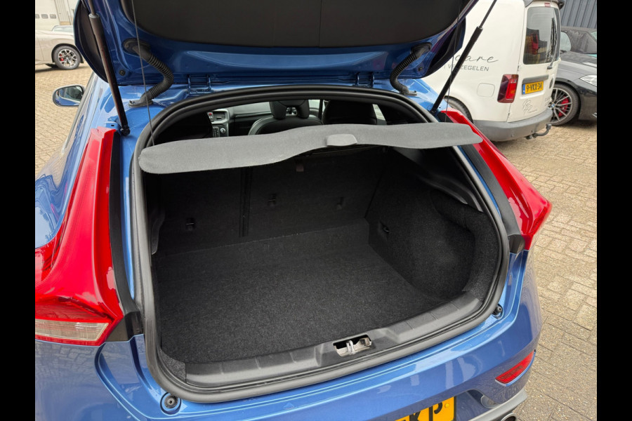Volvo V40 1.5 T3 Kinetic|NAP|Panoramadak|Achteruitrijd cam