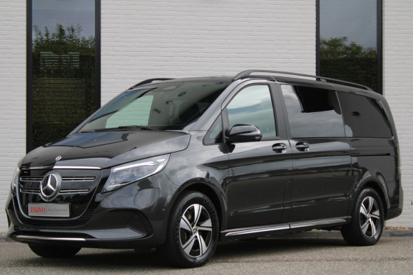 Mercedes-Benz Eqv 300 L2 / AMG / Luchtvering / 200 KM!!! / 7-Persoons / Burmester / Vol Opties / NIEUW