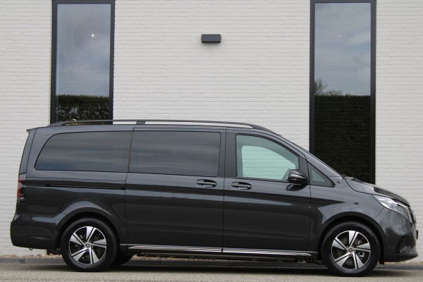 Mercedes-Benz Eqv 300 L2 / AMG / Luchtvering / 200 KM!!! / 7-Persoons / Burmester / Vol Opties / NIEUW