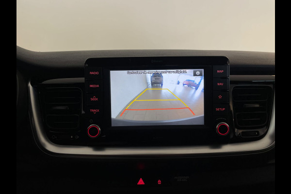 Kia Stonic 1.0 T-GDi Sports Edition AIRCO NAVI CRUISE BLUETOOTH MULTI STUUR CAMERA ELEK RAMEN CENT VERG VELGEN ZEER NETTE AUTO