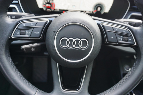 Audi A4 Limousine 35 TFSI 150PK Virtual Cockpit/Sportstoelen/ Origineel Nederlands/1e Eigenaar.