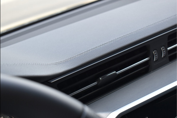 Audi A6 Avant 55 TFSI e Quattro S-Line 367 Pk Competition Pano HUD Leder Soft-Close Trekhaak S6 Uitlaat 20 Inch