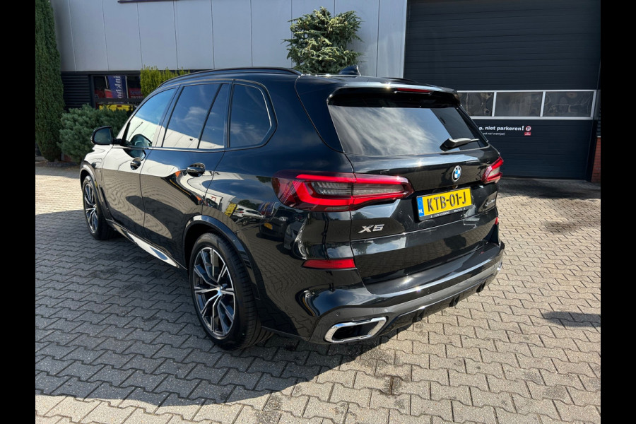 BMW X5 XDrive45e M-Sport, Pano. el. achterklep, camera, el. trekhaak, adaptive cruise control