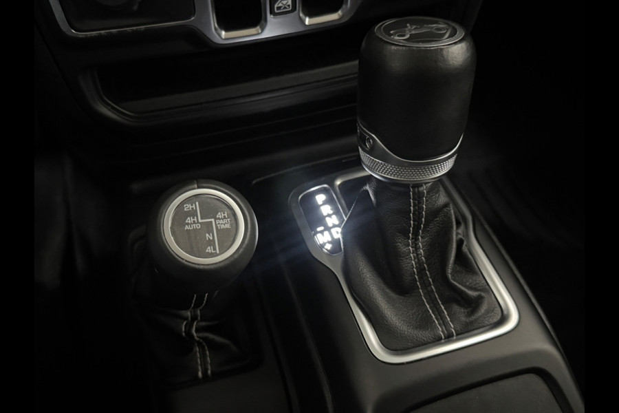 Jeep Wrangler UNLIMITED 2.0T SAHARA 4X4|AUTOMAAT|INRUIL MOGELIJK|