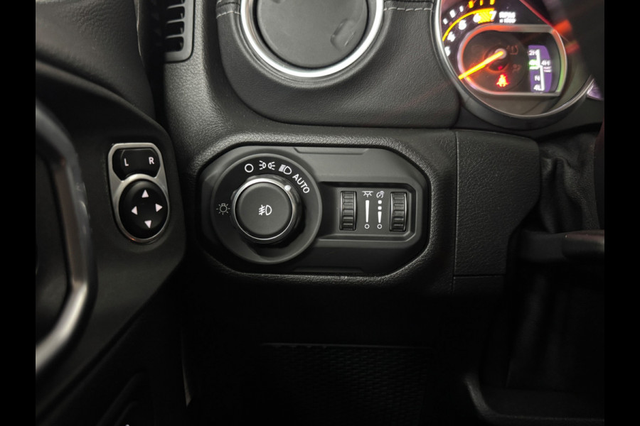 Jeep Wrangler UNLIMITED 2.0T SAHARA 4X4|AUTOMAAT|INRUIL MOGELIJK|