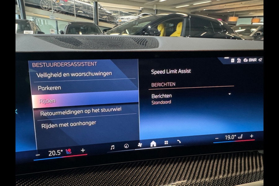 BMW X5 XDrive50e Pano|Carbon|BTW|M-Seat|H/K|Trekhaak|Keyless
