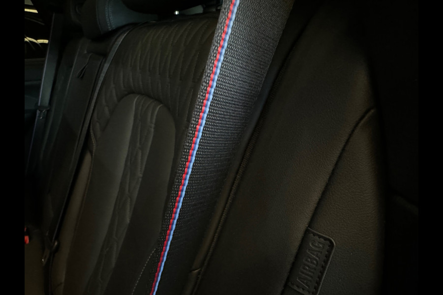 BMW X5 XDrive50e Pano|Carbon|BTW|M-Seat|H/K|Trekhaak|Keyless