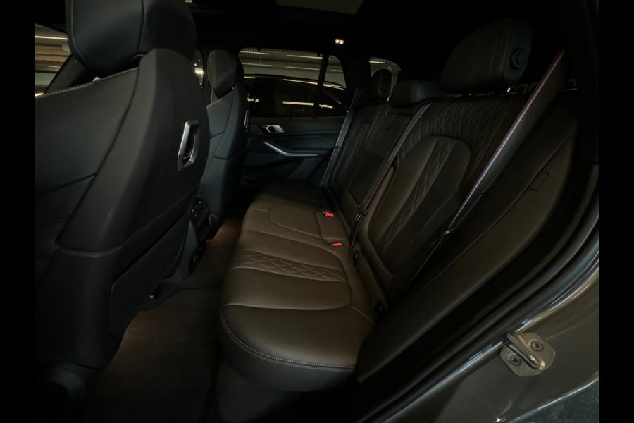 BMW X5 XDrive50e Pano|Carbon|BTW|M-Seat|H/K|Trekhaak|Keyless