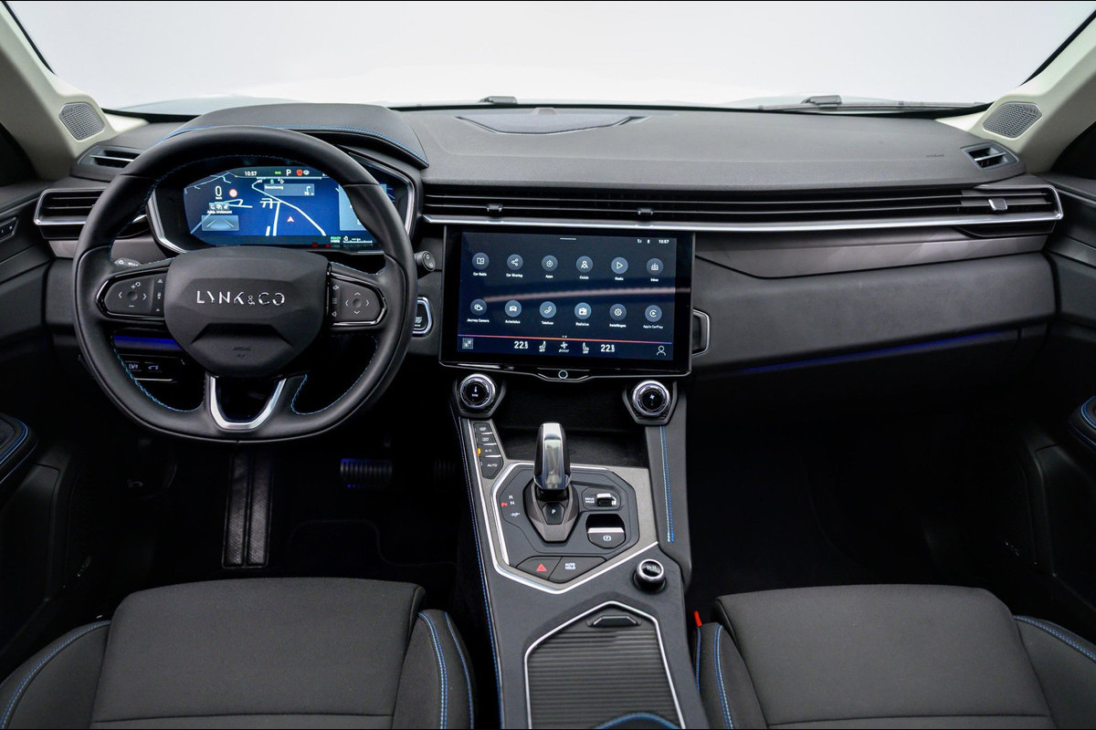 Lynk & Co 01 1.5 261PK Plug-in Hybrid | Origineel Nederlands | 360 Camera Pano/dak Apple/Carplay Adaptive/Cruise