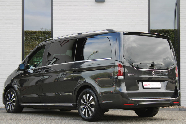 Mercedes-Benz Eqv 300 L2 / AMG / Luchtvering / 7-Persoons / Burmester / 360 Camera / Vol Opties / NIEUWSTAAT