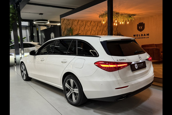 Mercedes-Benz C-Klasse Estate 300 e Avantgarde Garantie|1e Eigenaar|Dealeronderhouden|Night|Trekhaak|Camera|LED