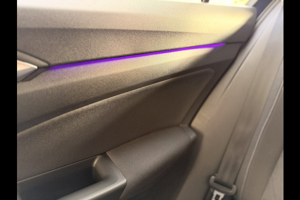 Volkswagen Golf 1.5 eTSI DSG IQ Light Memory Massage Sfeer ACC
