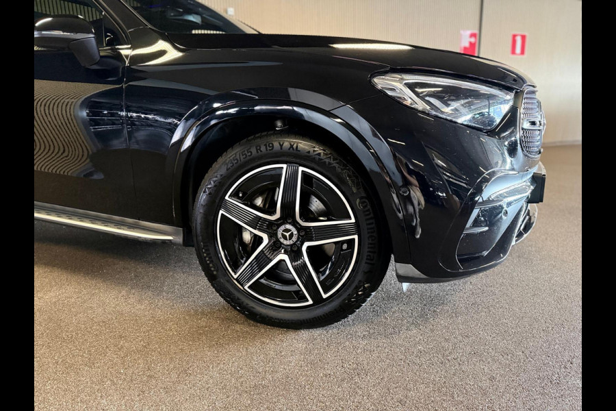 Mercedes-Benz GLC 200 4-Matic AMG STYLING-PANORAMADAK-TREKHAAK-CAMERA-APPLE CARPLAY-COMPLEET
