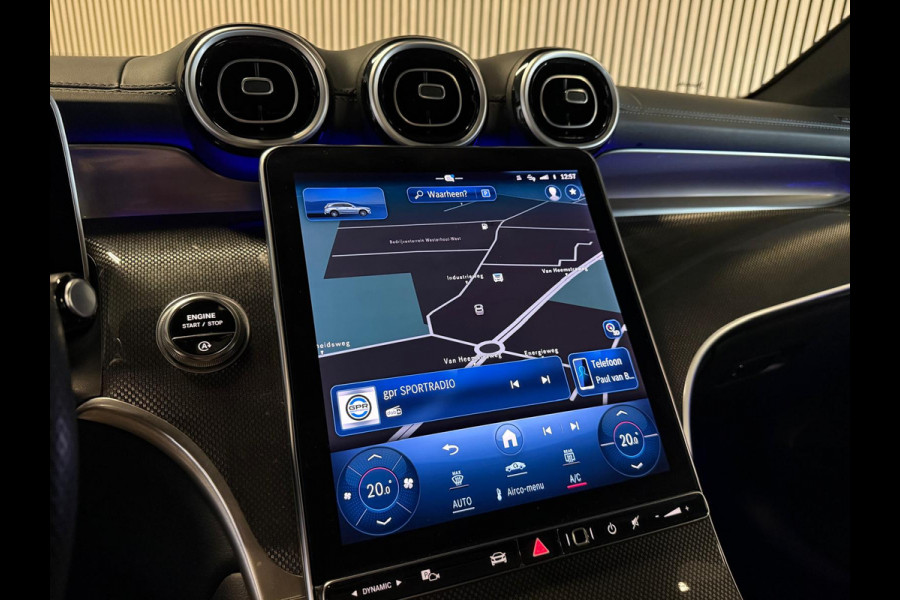 Mercedes-Benz GLC 200 4-Matic AMG STYLING-PANORAMADAK-TREKHAAK-CAMERA-APPLE CARPLAY-COMPLEET