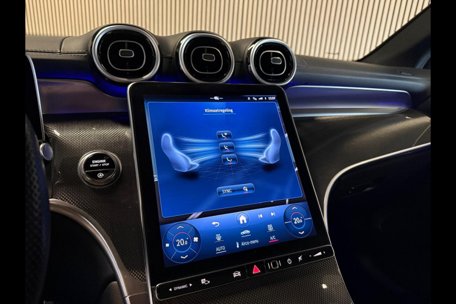 Mercedes-Benz GLC 200 4-Matic AMG STYLING-PANORAMADAK-TREKHAAK-CAMERA-APPLE CARPLAY-COMPLEET