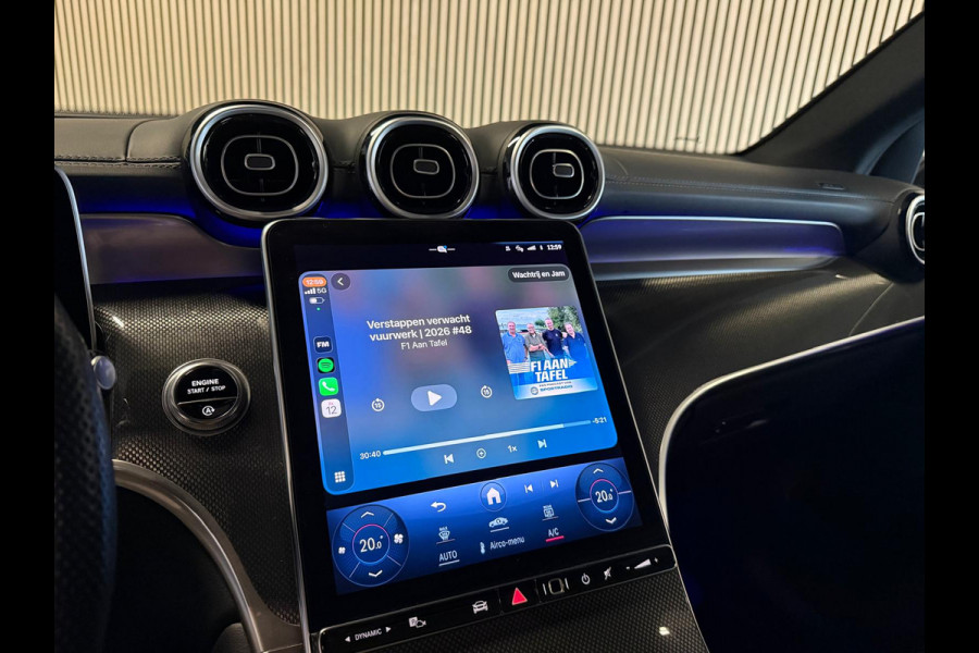 Mercedes-Benz GLC 200 4-Matic AMG STYLING-PANORAMADAK-TREKHAAK-CAMERA-APPLE CARPLAY-COMPLEET