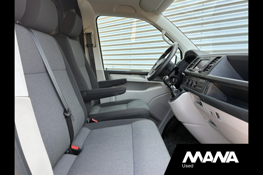 Volkswagen Transporter 2.0 TDI L1H1 Imperiaal Trekhaak Airco Carplay