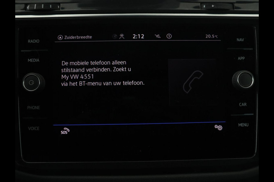 Volkswagen Tiguan 1.5 TSI R-Line Business+ | R-line | Panoramadak | Leder | Trekhaak | Adaptive cruise | Head-up | 360 camera | Park assist | Carplay | Sfeerverlichting | Climate control | Elektrische achterklep