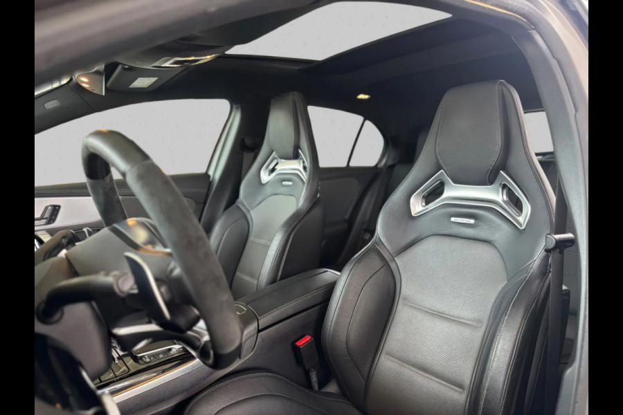 Mercedes-Benz A-Klasse AMG 45 S 4MATIC+ (Panorama, Schaalstoelen, Performance Pack, Aero Pack, SfeerV, Burmester, Camera, StoelV)