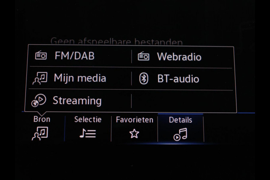 Volkswagen Tiguan 1.5 TSI Elegance | Panoramadak | Adaptive cruise | Stuur/stoel verwarming | Stoelmassage | Camera | Park assist | Sfeerverlichting | Full LED | Elektrische achterklep
