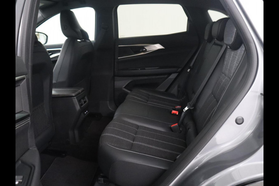 Renault Austral 1.2 E-Tech full hybrid 200 evolution | SOH 92.4 | Half Leder | Massage | Stuur/stoel verwarming | Adaptive cruise | Camera | Carplay | Climate control | Full LED |